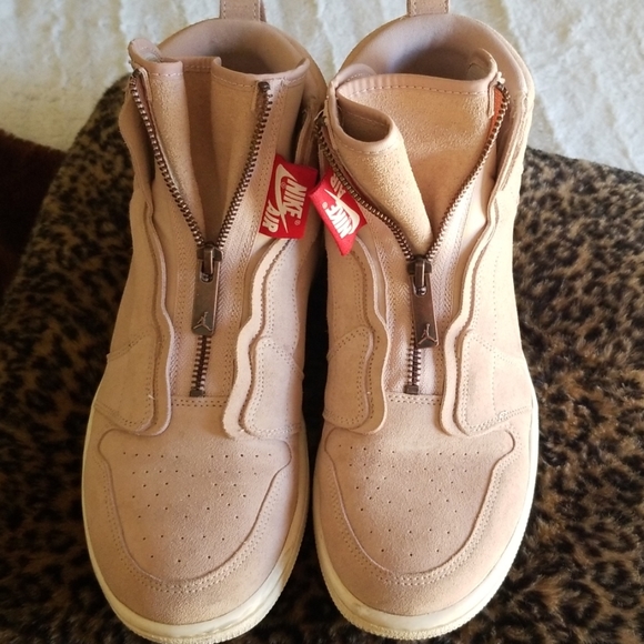 Jordan's - Picture 2 of 4